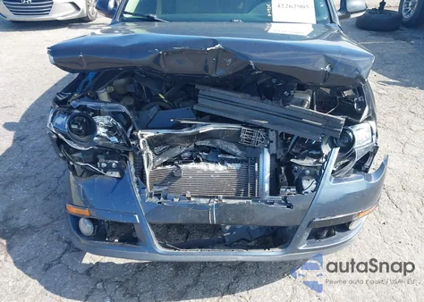 2007 Volkswagen Passat Wolfsburg Edition из США, поврежденный, VIN WVWAK73C07P140645